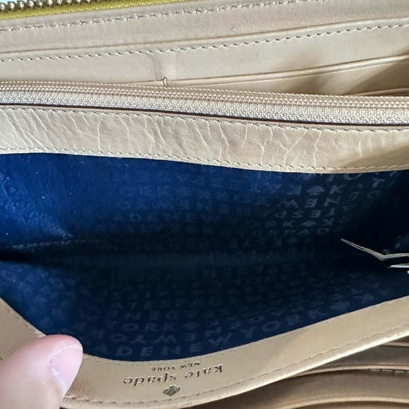 🍋 Kate Spade Wellesley Limoncello Leather Continental Wallet 🍋 - Picture 11 of 16